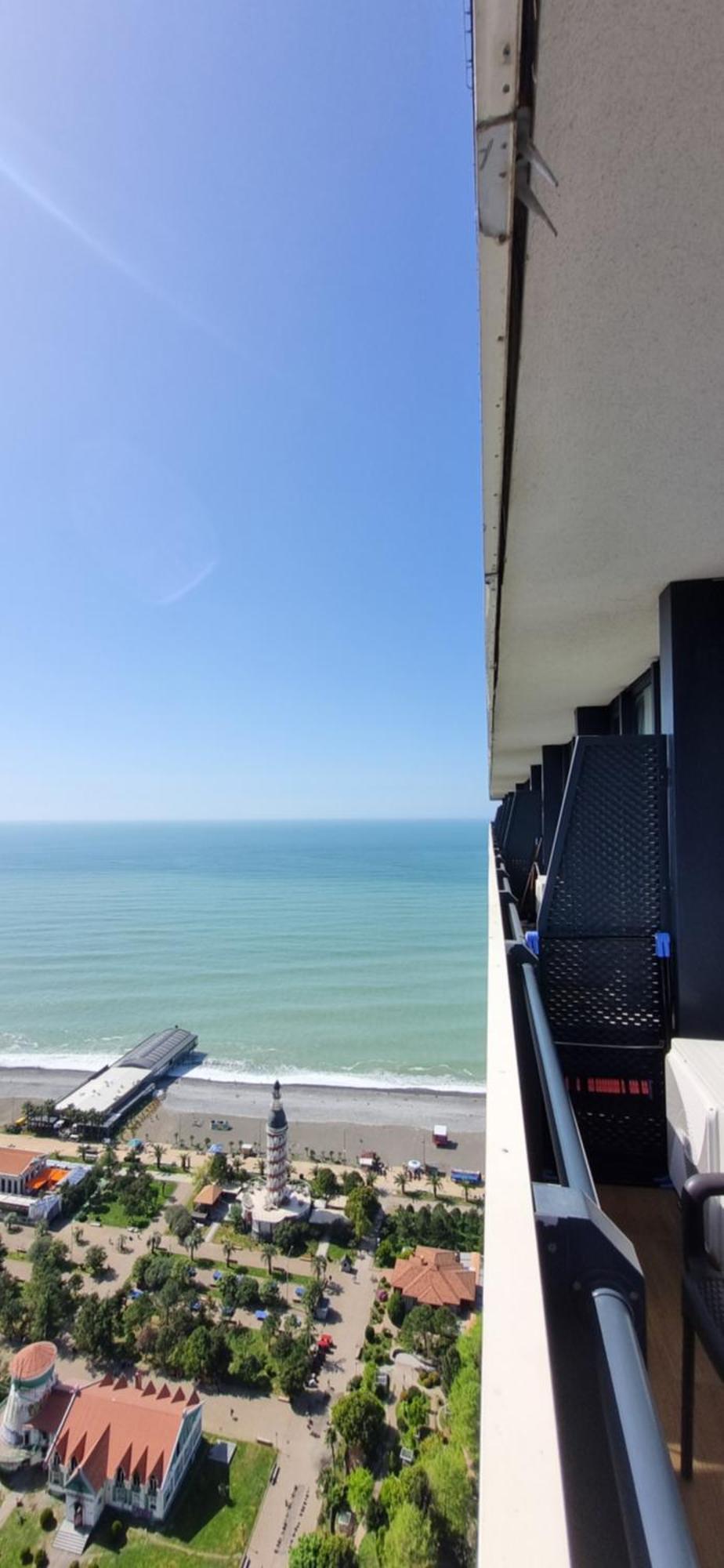 Sea View Apartments In Orbi City Batumi Exteriör bild