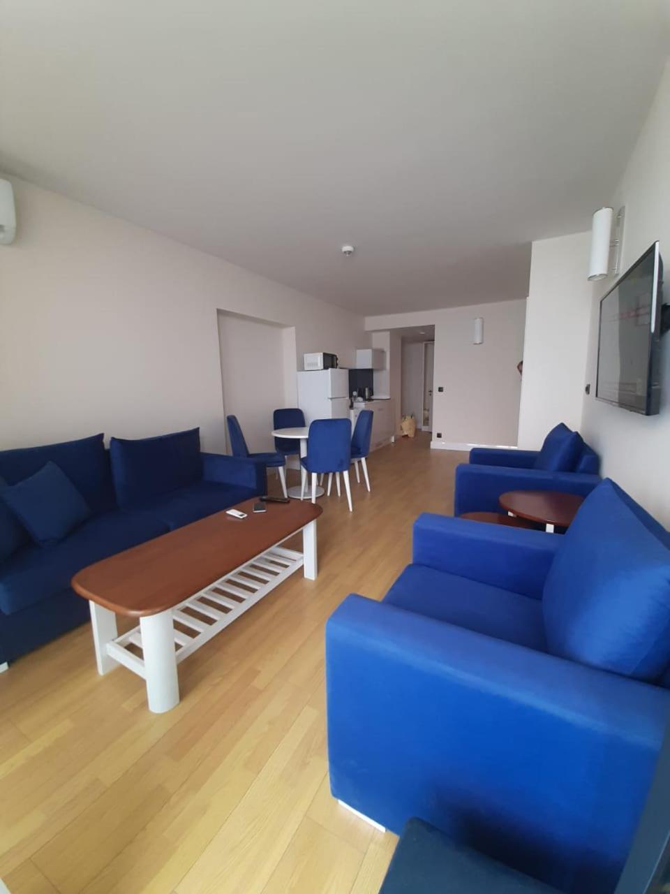 Sea View Apartments In Orbi City Batumi Exteriör bild